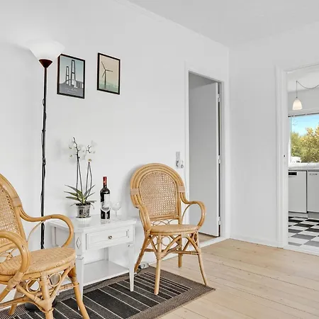 Three-bedroom In * יולסמינדה