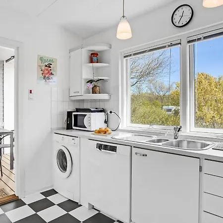 Three-bedroom In * יולסמינדה